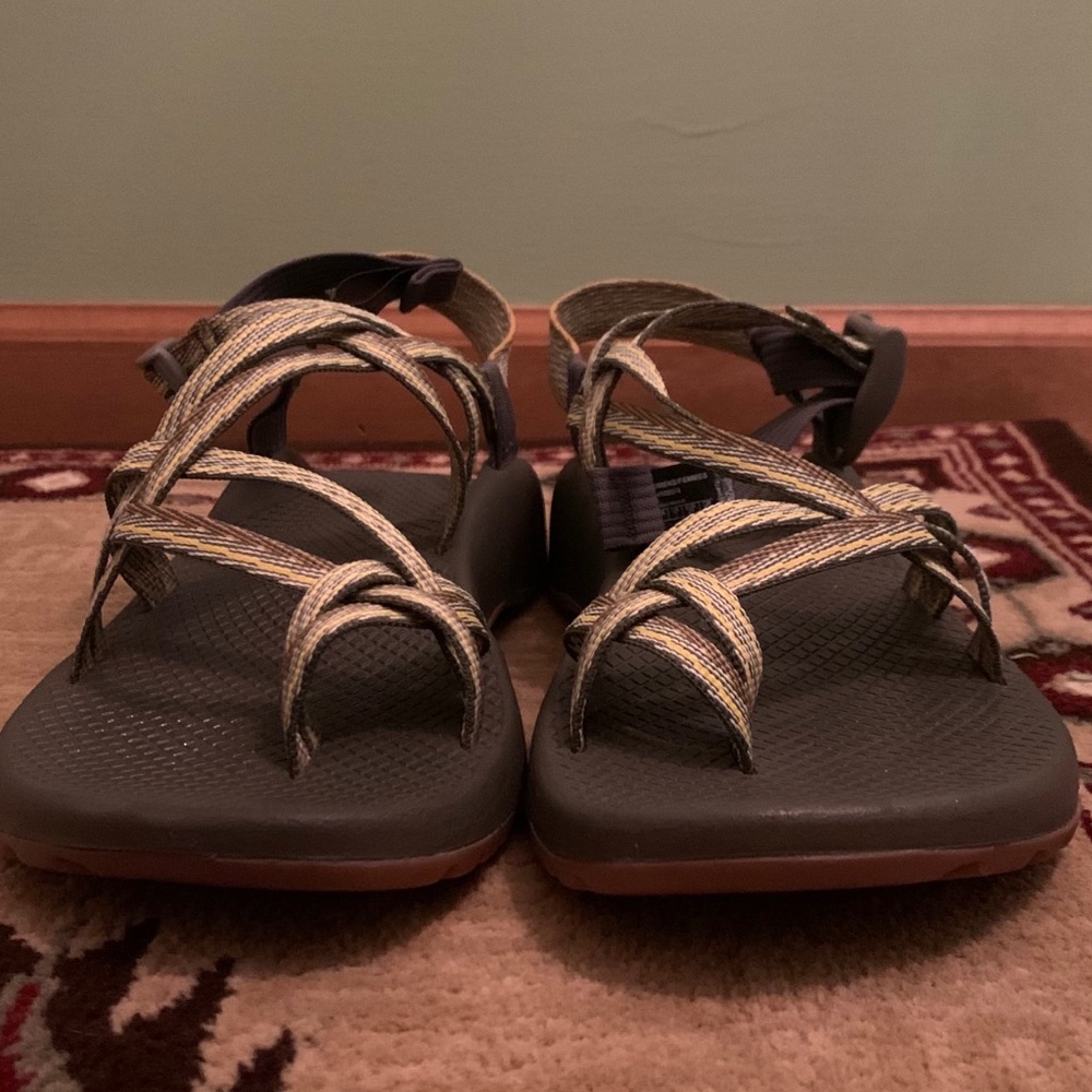 Chacos (barely worn) - Picture 1 of 5